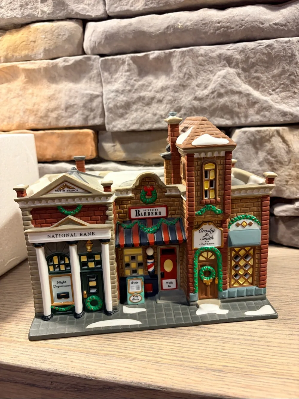 Department 56-Christmas in the City-Riverside Row Shops